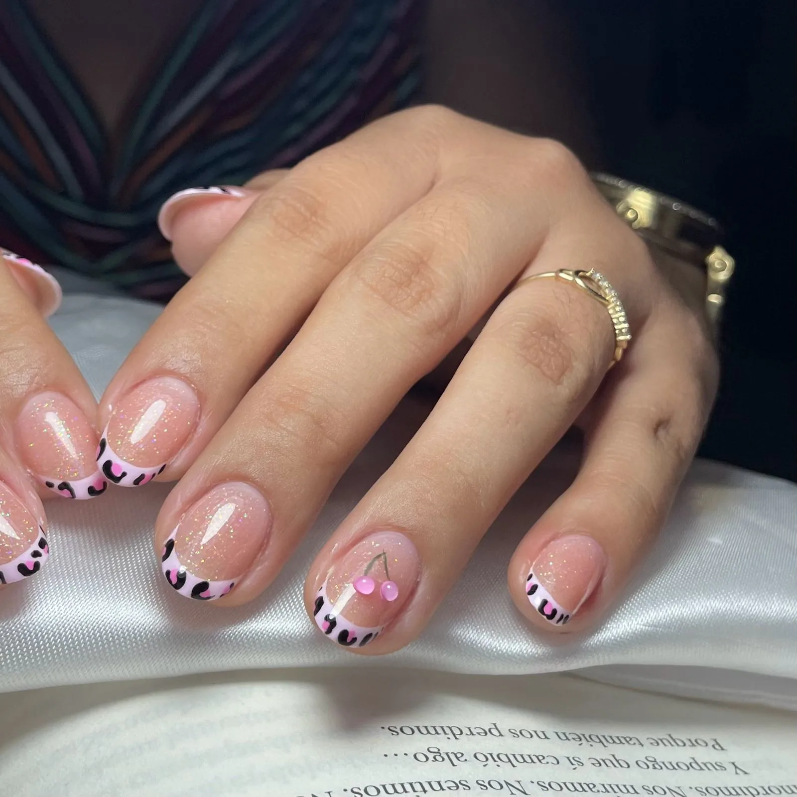 Diseño de uñas realizado en Estética Rachelle en Misantla, muestra 2