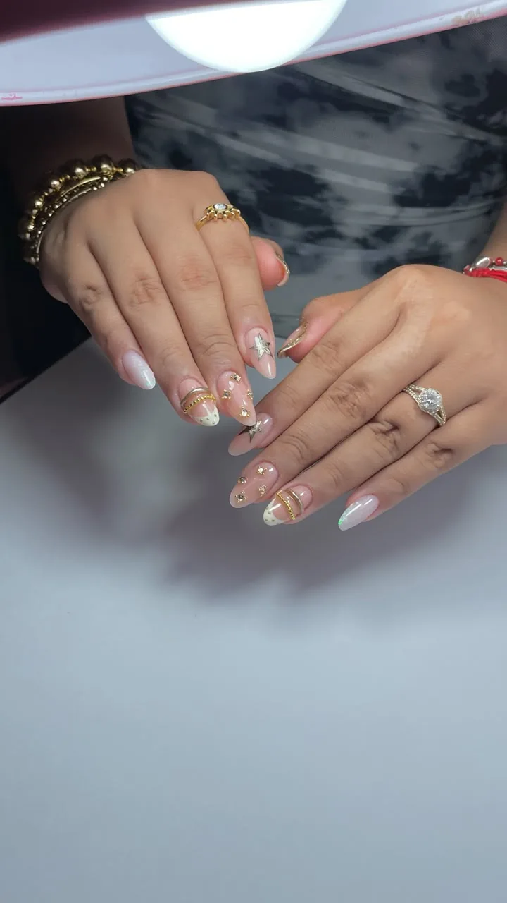 Diseño de uñas realizado en Estética Rachelle en Misantla, muestra 26
